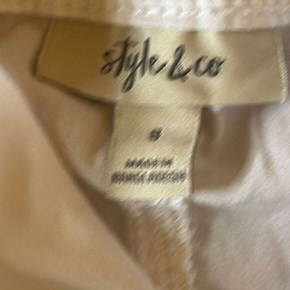 Style & Co  - Picture 3 of 7